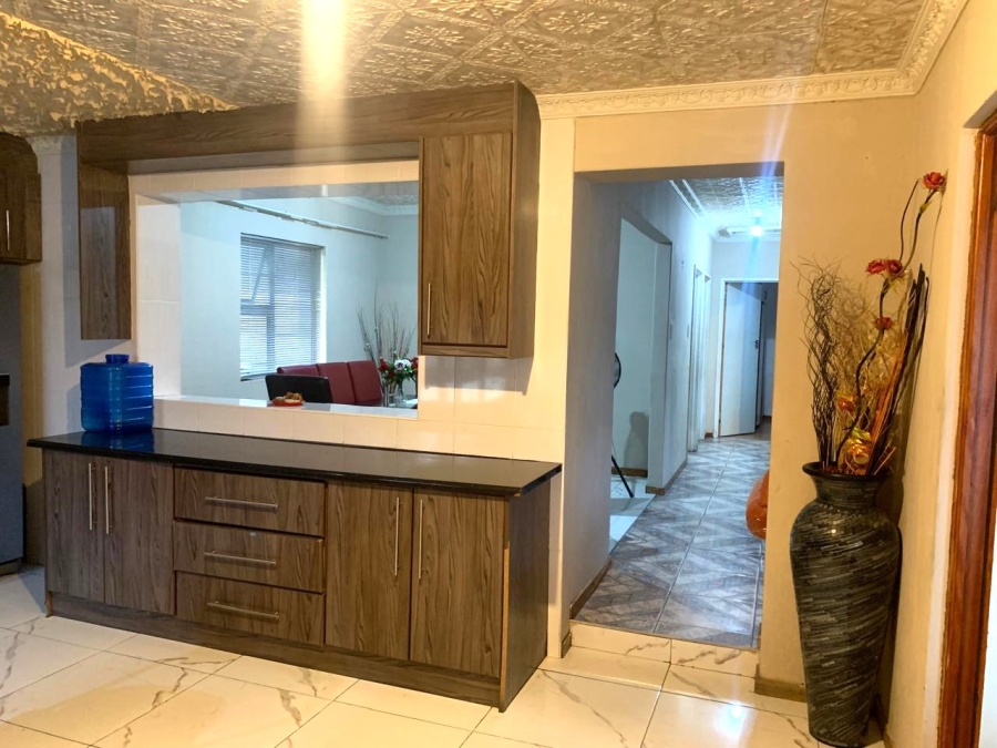 3 Bedroom Property for Sale in Kwamagxaki Eastern Cape